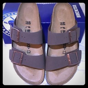 birkenstock 2 strap mocha